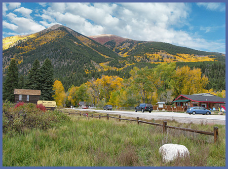 The unincorporated village of Twin Lakes is not much, but what a view.