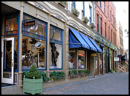 shopping area in Aspen