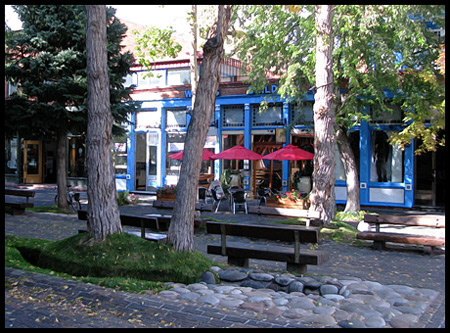 Another scene in the pedestrian mall