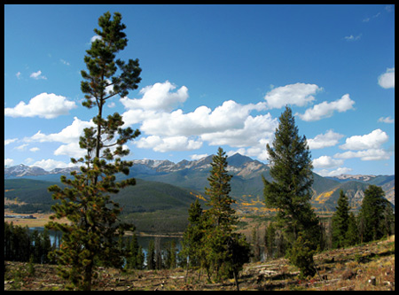 the hiking trail to Sapphire Point.