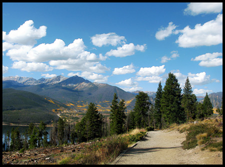 The views of Lake Dillon Reservoir and the Tenmile Range were stunning.