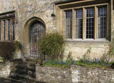 click here to see architecture photos