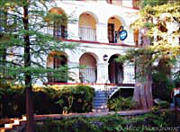 La Mansion, a wonderful hotel along the River Walk -- click to see larger version