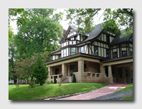 A great Tudor Style house in Quincy